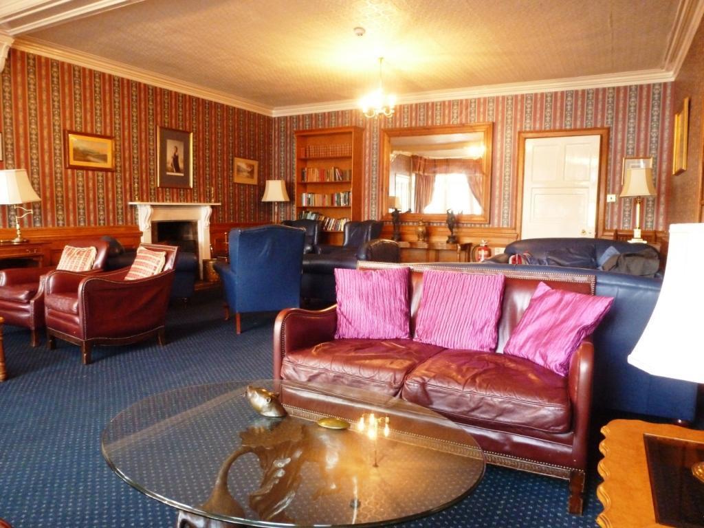 Portsonachan Hotel & Lodges Оубън Екстериор снимка