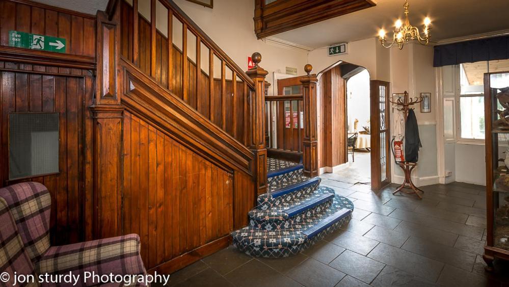 Portsonachan Hotel & Lodges Оубън Екстериор снимка